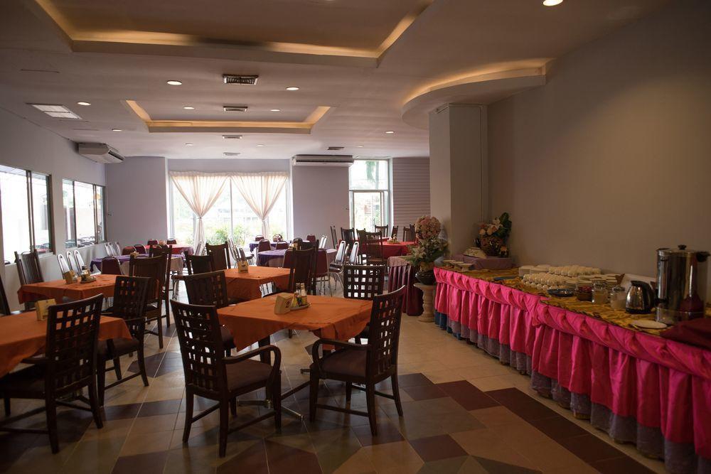 Ayothaya Riverside Hotel Пра Након Си Аютая Екстериор снимка