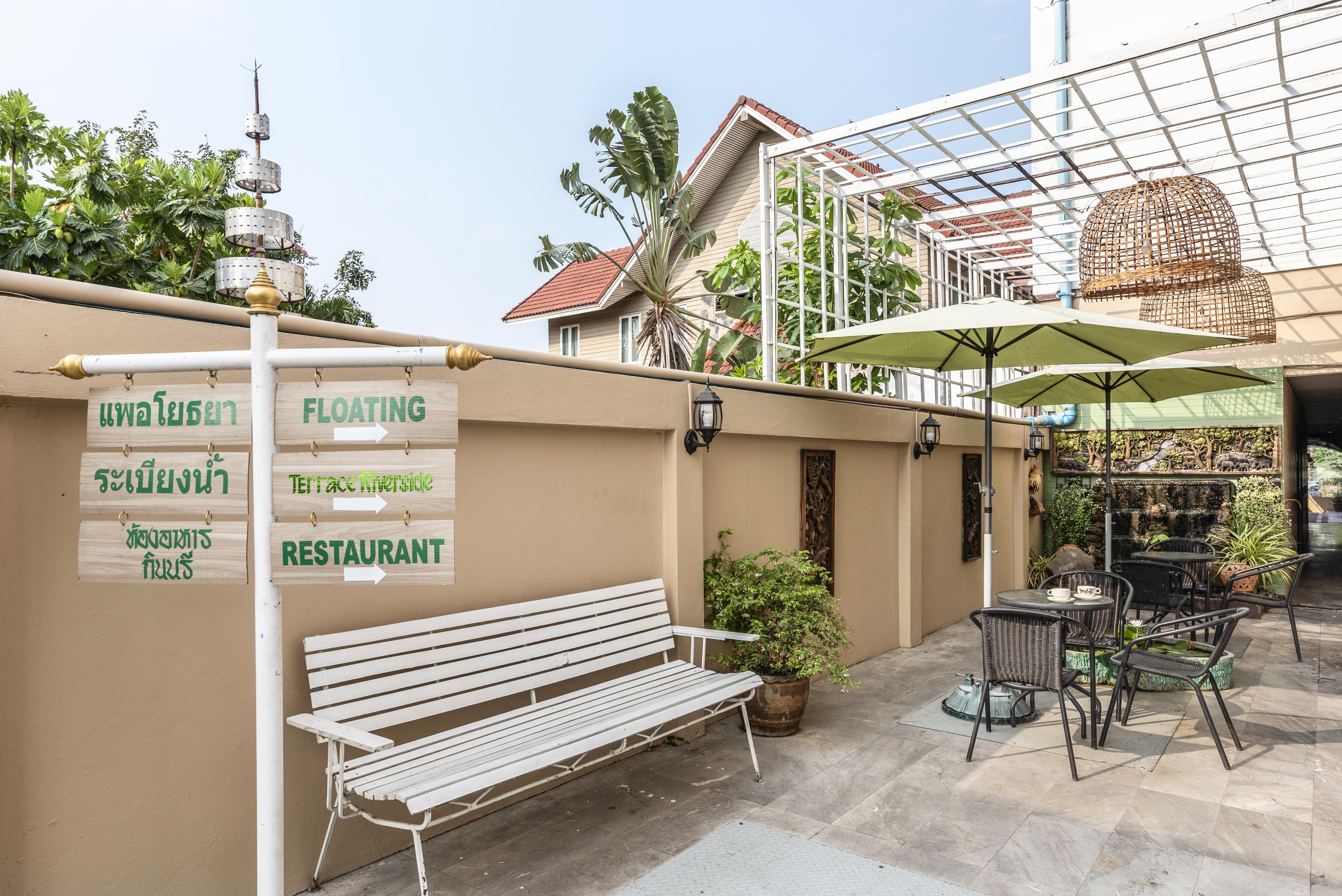 Ayothaya Riverside Hotel Пра Након Си Аютая Екстериор снимка